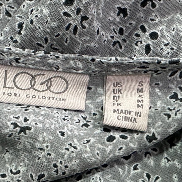 🌼LOGO by Lori Goldstein Colorblock Ditsy Floral Button Down Ruffle Top🌼 - Picture 5 of 7